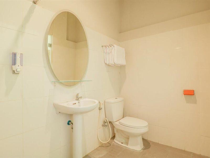 Reddoorz Plus At Sunrise Hotel Sanur Extérieur photo